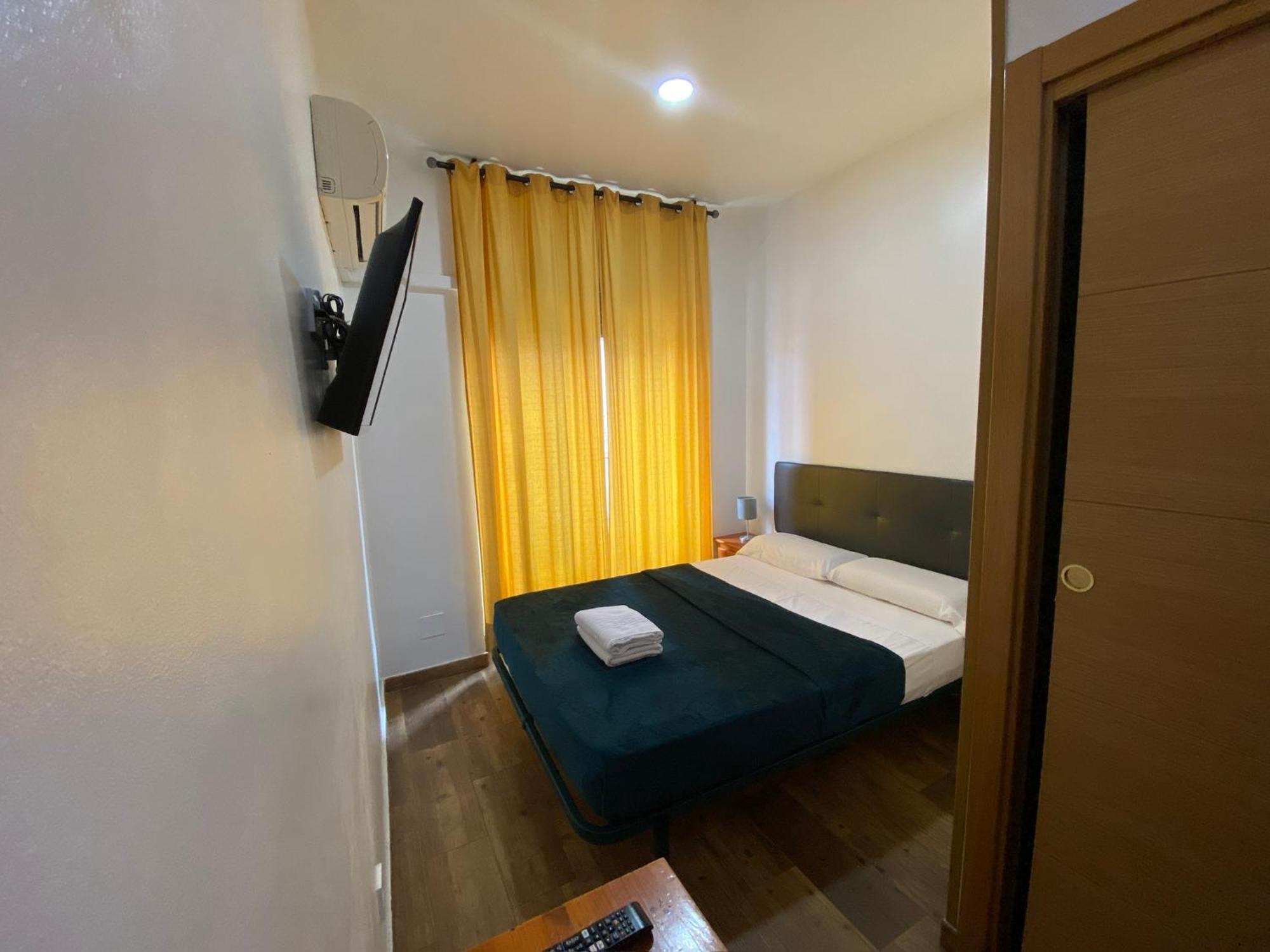 Ch Rayuela Hotel Madrid Ngoại thất bức ảnh