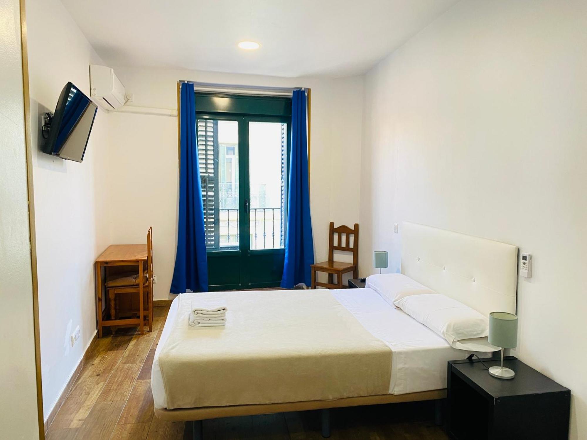 Ch Rayuela Hotel Madrid Ngoại thất bức ảnh